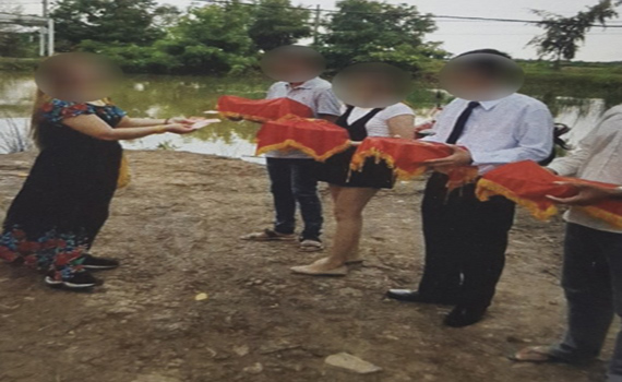 跨國結婚娶的竟是別人女友 傷心男遭無牌婚媒坑騙