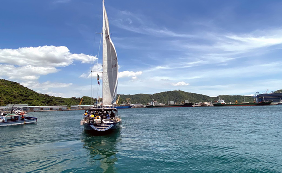 岳明國小創舉 學童駕帆船以27天時間繞行台灣及離島 