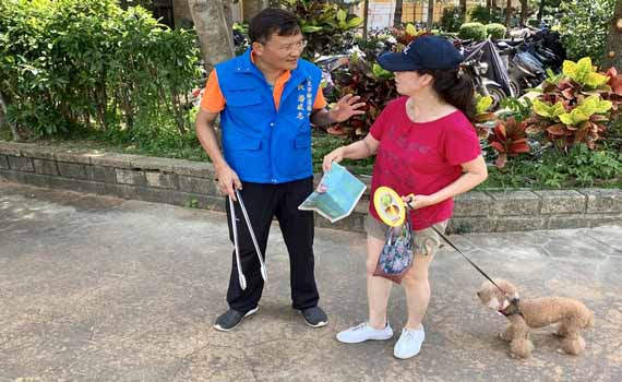 宣導飼主自主清狗便 新北「全民毛起來」活動開跑