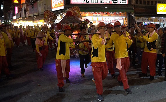 影/西螺社口媽南巡首日抵北港 駐駕朝天宮祈福遶境平安