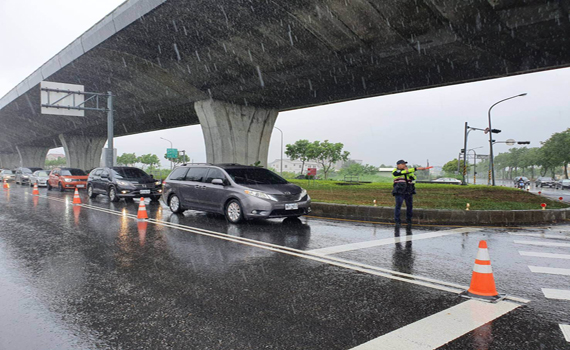 雙十連假最後一天　國5逐漸出現車潮預估晚間始能紓解 