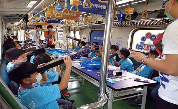 科普列車到嘉義 市府、嘉大聯合設科學闖關供體驗