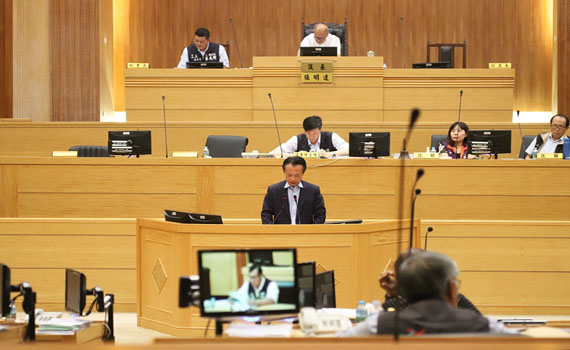 破綠營執政紀錄 嘉縣議會對公務員退撫預算刪1億