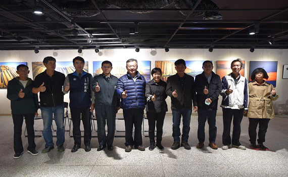 李明宗攝影巡迴展 捕捉自然美景行銷澎湖