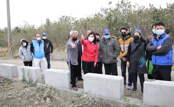 宜梧北滯洪池週邊道路改善 張麗善視察工程進行情況