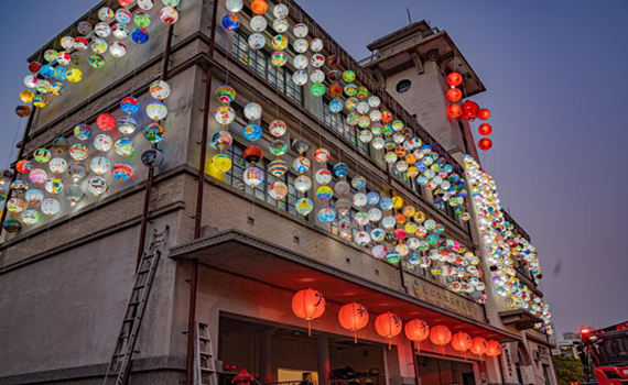 火神護祐!祈福點燈 南市消防局推廣古蹟防災