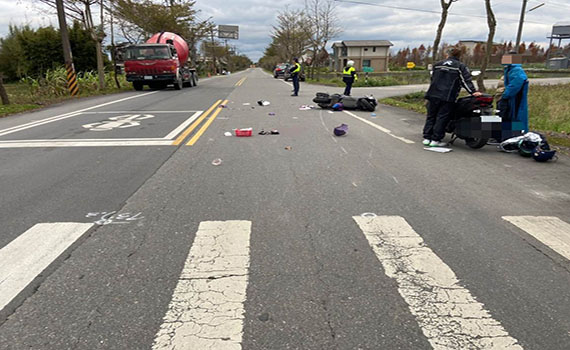 撞倒重機騎士後落跑 預拌混泥車重返肇事地點被逮