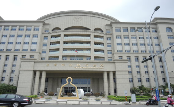 綠營民代之子涉嫌經營賣淫集團大賺皮肉錢 100萬元交保