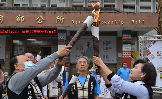 全原運聖火傳遞起跑 宜縣府三長全員到齊 