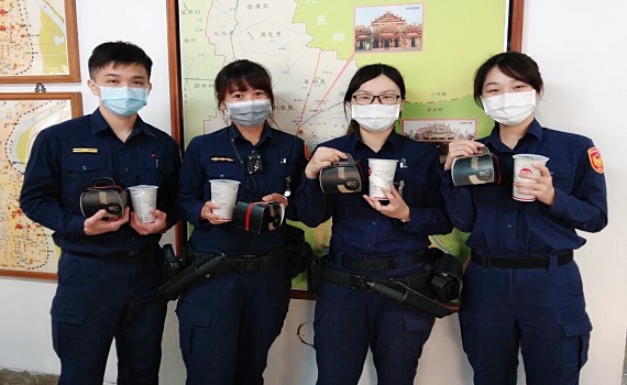 北港警慶祝婦女節 分局長向女性同仁致意
