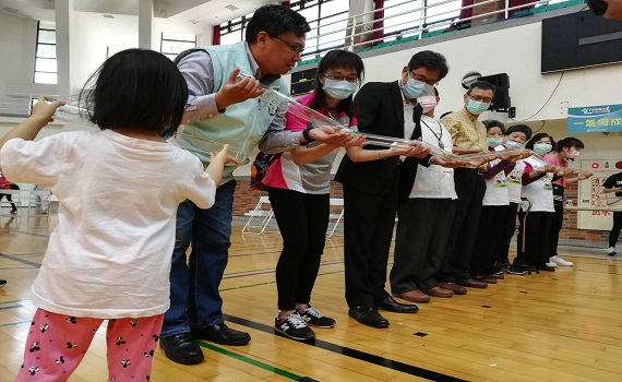 科大辦幼青銀活力半馬 體適能健康動起來