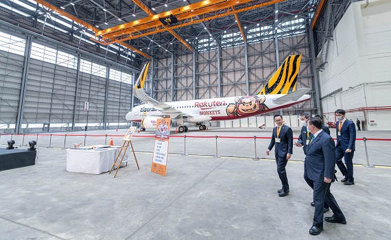 為主場桃猿隊搶先應援 台灣虎航×Rakuten Monkeys彩繪航機登場