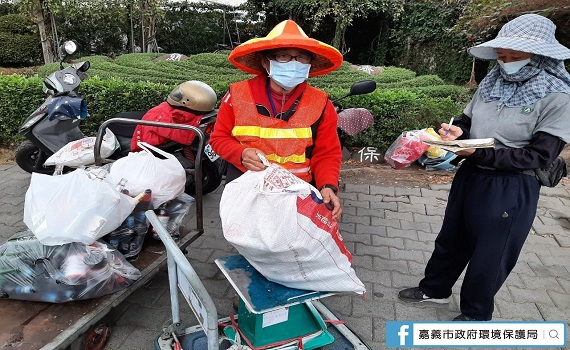 資收關懷好溫馨 照顧弱勢創雙贏