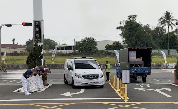 搭太魯閣號出遊遇死劫 程姓罹難者移靈回台南