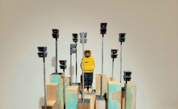 江基名的雕塑特展「凝」 銷售成績亮眼