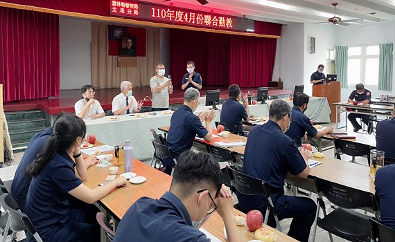 北港警聯合勤教 警友會頒獎激勵員警士氣