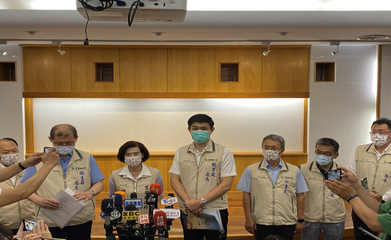 再增三例管制升級 宜縣八大行業未採實名制暫停營業、校園停止開放畢旅也取消
