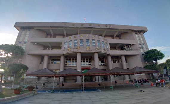 疫情嚴峻!鹿港鎮公所17日開始實施分區辦公