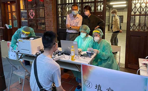 真實面對快篩、普篩,務實面對防疫問題