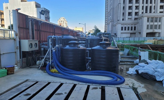 竹市建商無償提供工地伏流水給竹科廠商與民眾 台積電也來取水