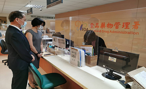 慈濟購買BNT原廠500萬劑疫苗 已赴食藥署完成送件程序