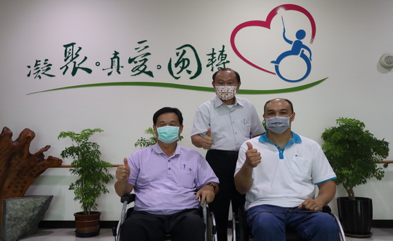 愛心串連!救國團彰化縣團委會為脊髓損傷重建協會募集民生物資