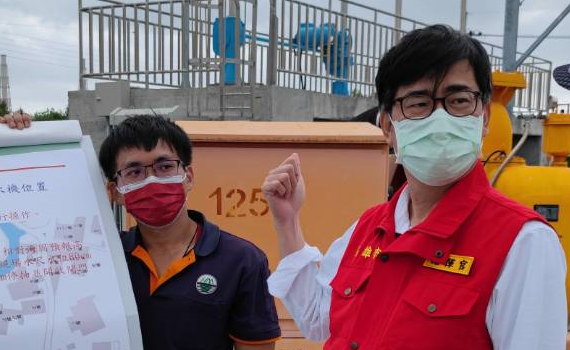 烟花颱風警報發布 高雄市全力執行防颱準備