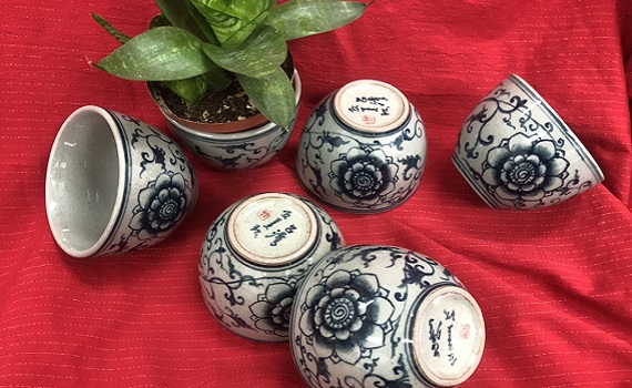 丘美珍師生畫展─畫瓷共舞 平鎮分館8/21起展出