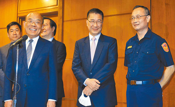 【峰吹草動】警察要有尊嚴 不能附庸政治