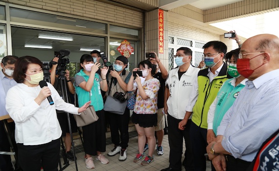 蘇貞昌視察嘉市肉品市場 允協助文化交通等重大建設
