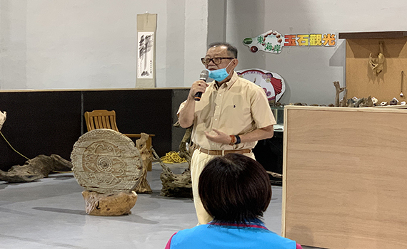 台開新任董事長 邱復生之女邱于芸接任