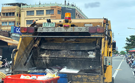 璨樹颱風來襲 宜蘭縣各鄉鎮市12日停收垃圾 