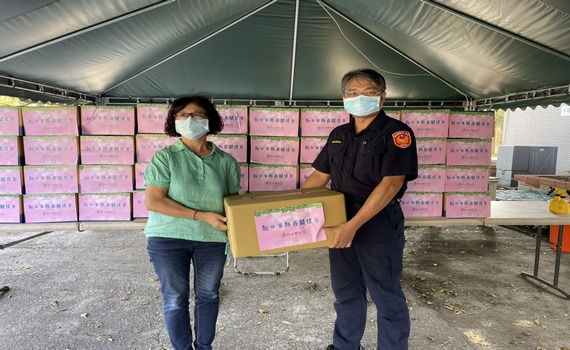 新北送點心關懷隔離民眾 台灣大提供影音序號免費追劇