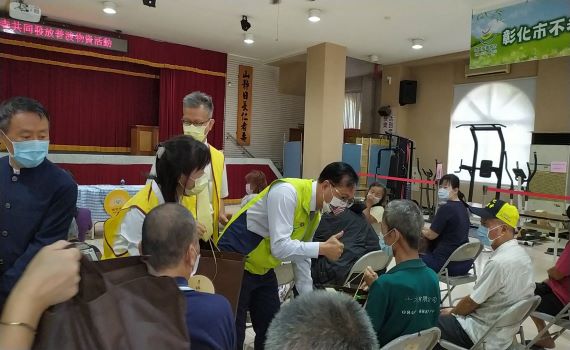 影/匯聚各界愛心跨縣市傳溫情 普渡民生物資贈弱勢