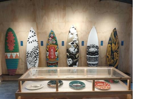 中角灣「包山包海微美館」開張 藝術視角品味金山萬里溫泉鄉