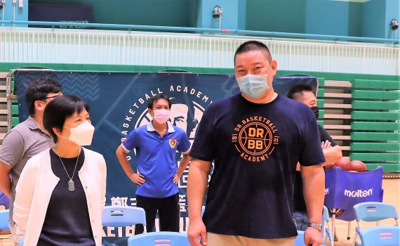 不領民進黨證 洪長青宣布以無黨身分參選馬公市長