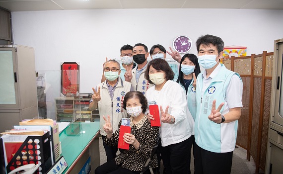 嘉義市第二階段發放振興消費金 黃敏惠市長呼籲在地消費