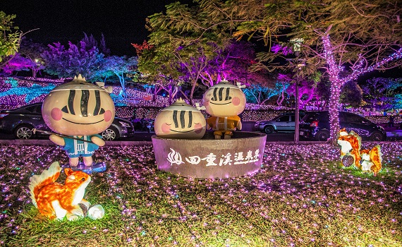 2021四重溪溫泉季浪漫開跑 白色粉紅櫻花海營造北國之春