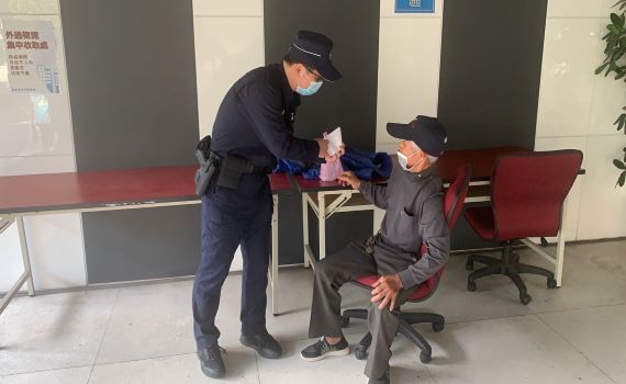 彰化老農遇詐奔波4百里 新北保大暖警伸援阻詐