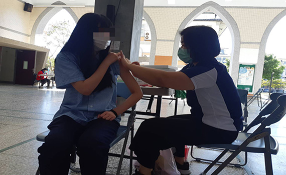 宜蘭學生第2劑BNT 疫苗開打 首日824名學生完成接種 