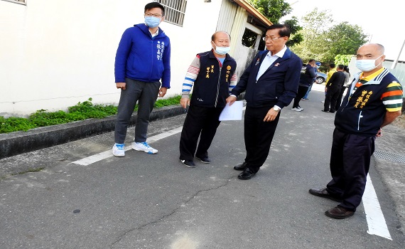 南投路產業道路年久失修 林明溱會勘允徹底翻新