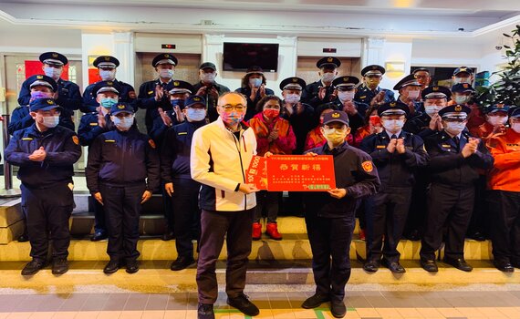 慰勤新北基層警力辛勞 副市長謝政達親訪海山分局