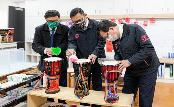 桃園校園防疫清消迎開學 鄭文燦視察國中小及附幼整備