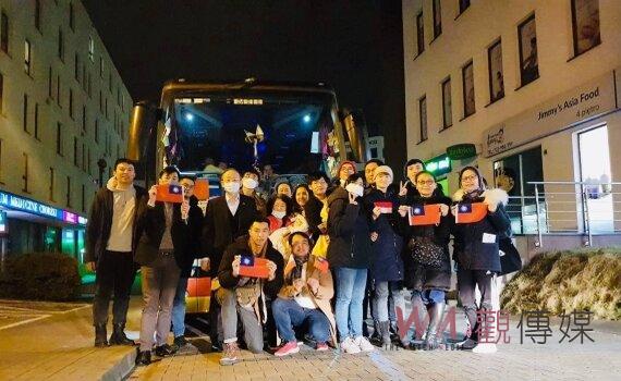 外交部烏國專車急撤18僑民安抵波蘭 另4人赴斯洛伐克