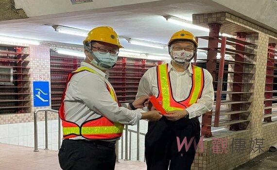 推動改革轉型落實工安 杜微視察台鐵支援鐵道局嘉義高架工程