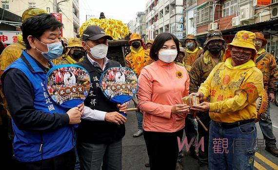 影/北港媽祖繞境首日南巡 張麗善關心防疫慰問轎班