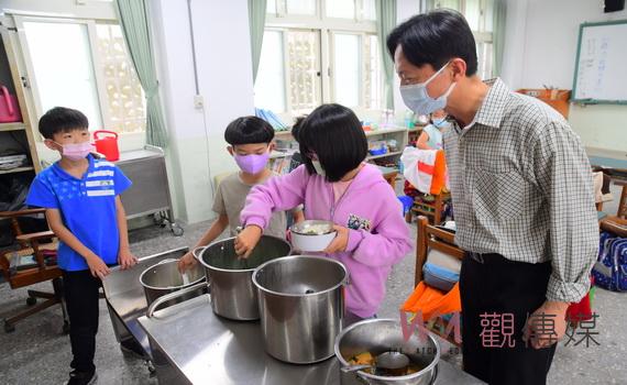 明湖國小食堂飄香二十餘載 廚房阿姨手藝校友最懷念