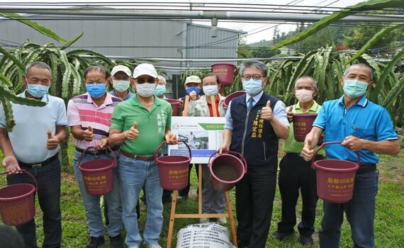 落實綠色循環經濟 中市與外埔農民合推有機農作