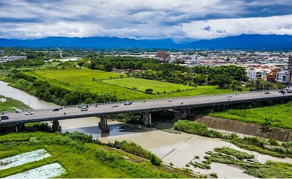 軍輝橋9.7億元拓寬改建　預計113年10月完工 
