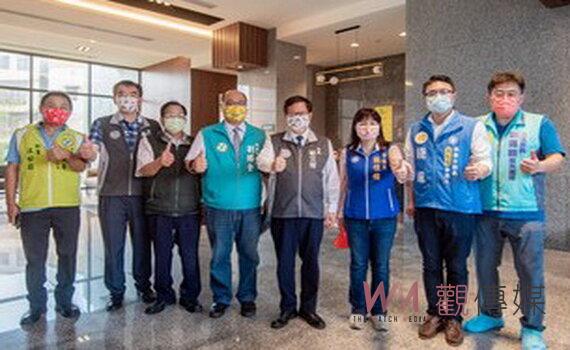 視察蘆竹2號社宅 鄭文燦:保障弱勢與年輕家庭居住權益